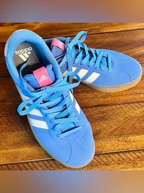 Adidas VL Court 3.0 Sneakers Blue Pink Gum Sole Women’s 9.5 ID9074